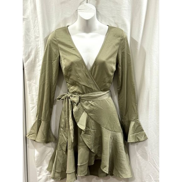 Fashion Nova Dresses & Skirts - Fashion Nova Women's Mint Ruffle Dress Size S